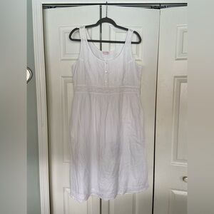 Elegant White Midi Dress